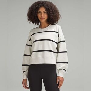 Lululemon Womens Perfectly Oversized Striped Cropped Crew Neck Pullover Sz 6 NWT